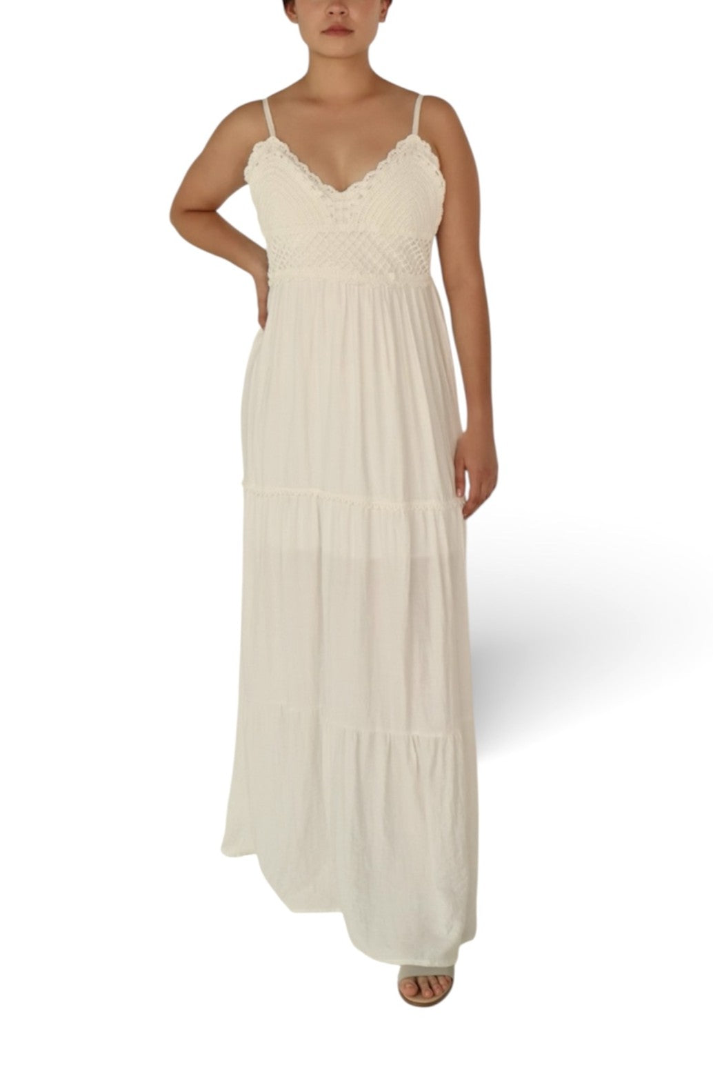 Vestido de tirantes con bordado