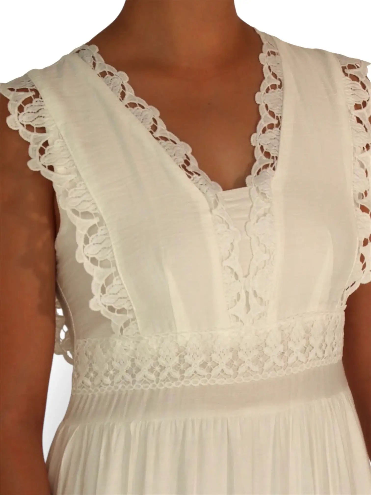 Vestido blanco de mujer con encaje, diseño sin mangas y escote en V elegante