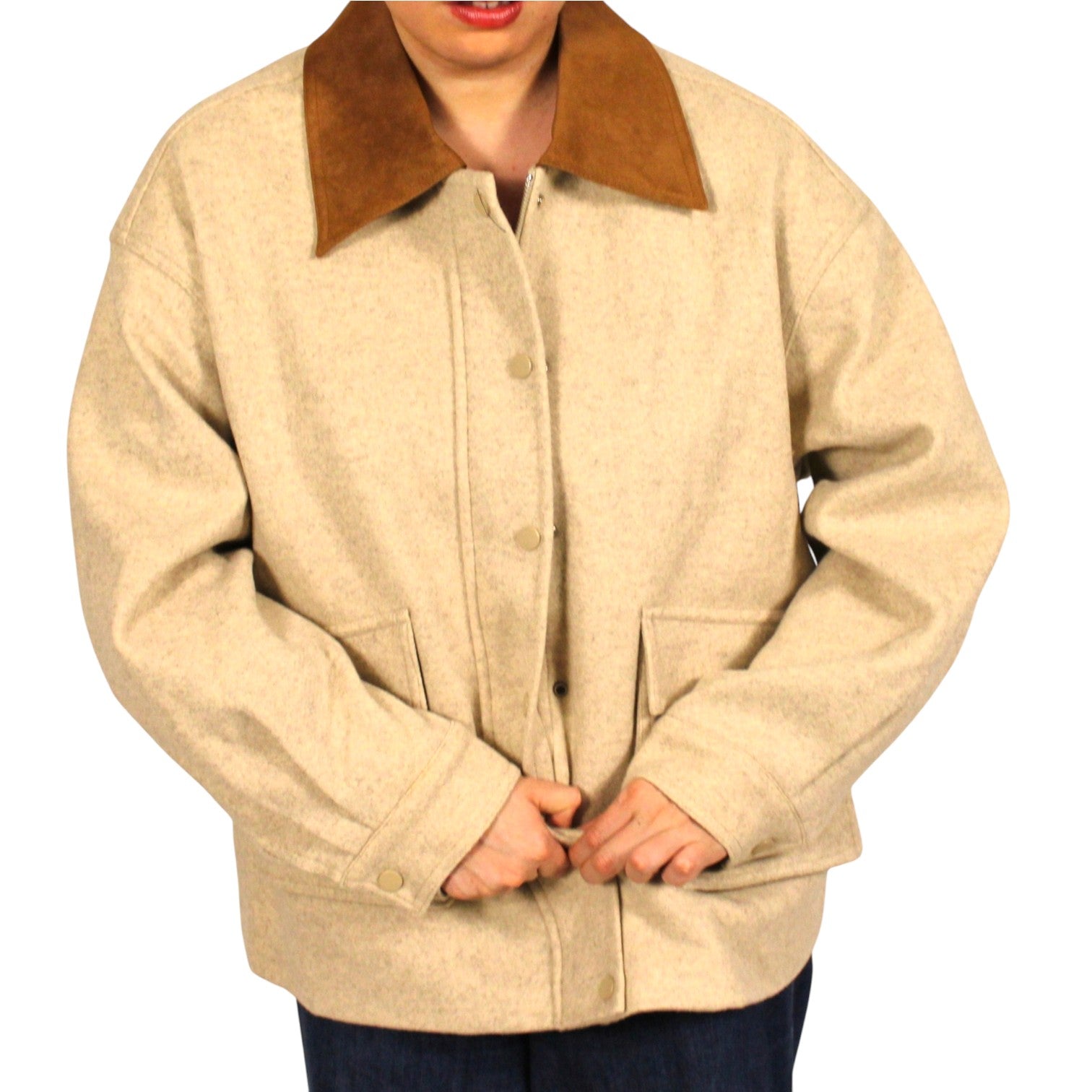 Chamarra corta oversize